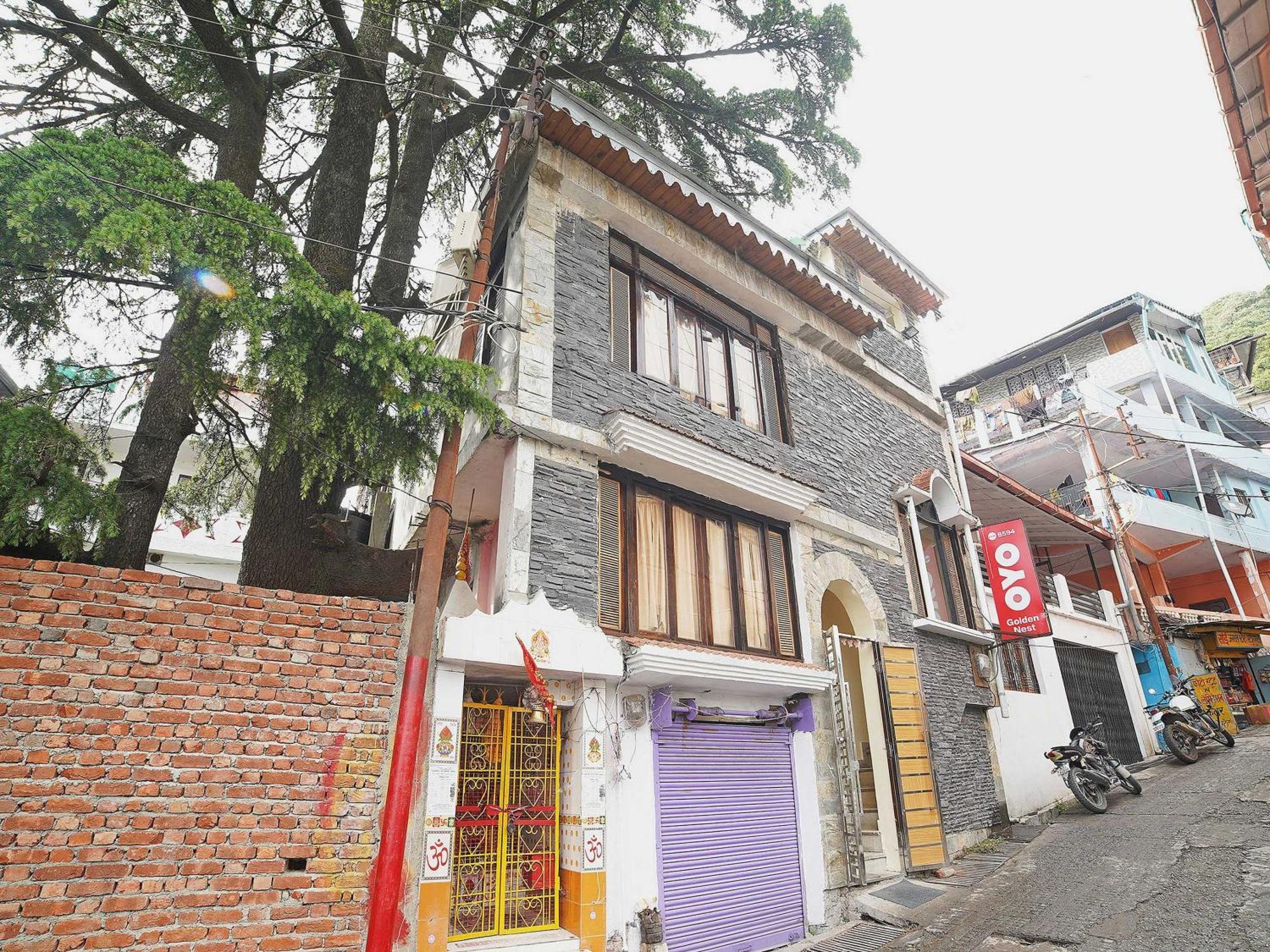 Oyo Flagship 8594 Golden Nest Hotel Nainital Kültér fotó